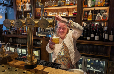 Felicity Buchan MP Celebrating tax cut for pubs